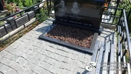 Классический памятник